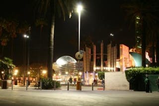 Cireon&apos;s 145W LED fixtures eliminate light pollution at Universal CityWalk Hollywood