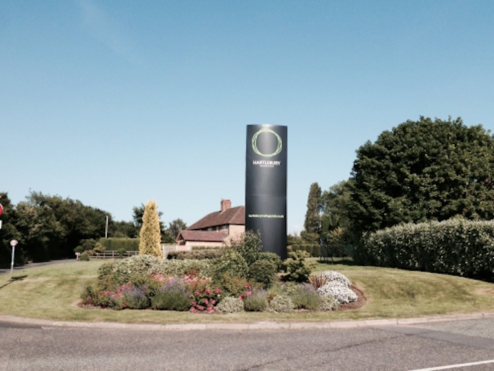 Zeta Specialist Lighting provides LED illumination for Hartlebury Trading Estate signage