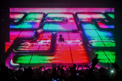 Absen Optoelectronics' LED display will be on tour with PSCo at PLASA 2014
