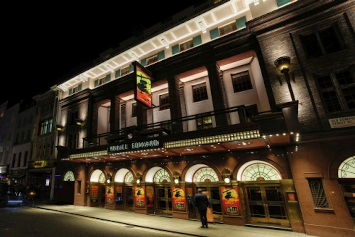 Lighting designer uses Light Projects' LEDBar linear LED system in theatre lighting scheme