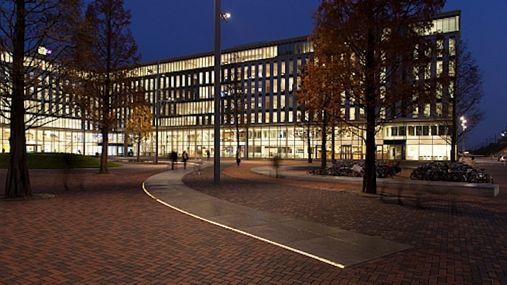 Philips teams with Cisco and Dutch energy utility Alliander on smart lighting project
