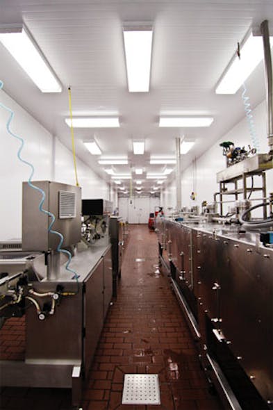 Go green and clean with industrial LED lighting for food and beverage manufacturing (MAGAZINE)