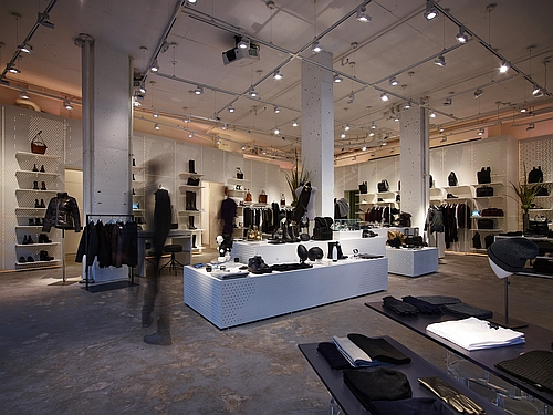 Soraa LED lamps bring style and innovation to NYC Kenneth Cole store