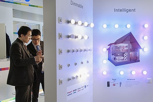 Light+Building takes a smart route to connected lighting and services