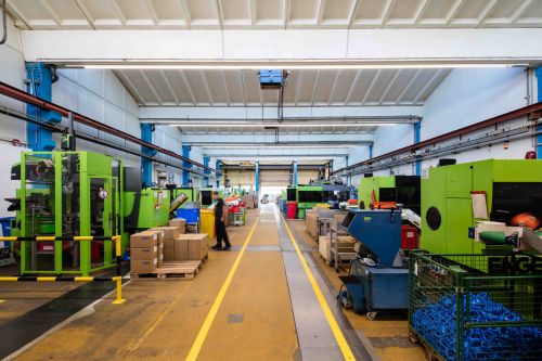 Zumtobel lighting-as-service deal guarantees light levels and energy savings through IoT