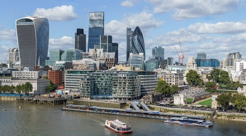 London connects another 28,000 LED street lights to wireless mesh controls