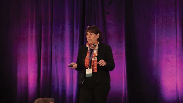 LED efficacy, UV, and plant feedback highlight horticultural lighting presentations