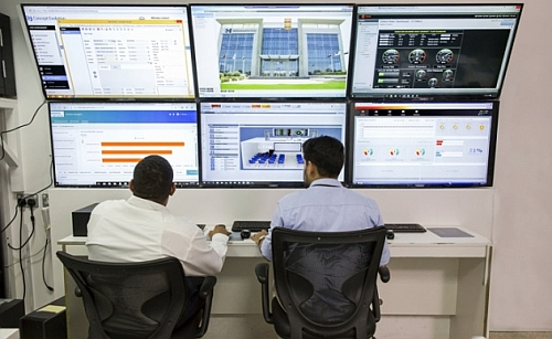 University shows its smarts with cloud-based IoT lighting controls and indoor positioning