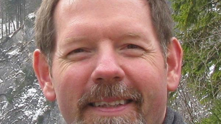Eric Bretschneider CTO, QuarkStar and EB Designs & Technology - Strategies in Light speaker