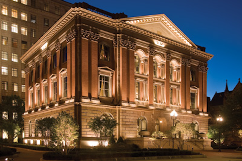 Controls, sources, and compelling designs stand out in Source Awards (MAGAZINE)