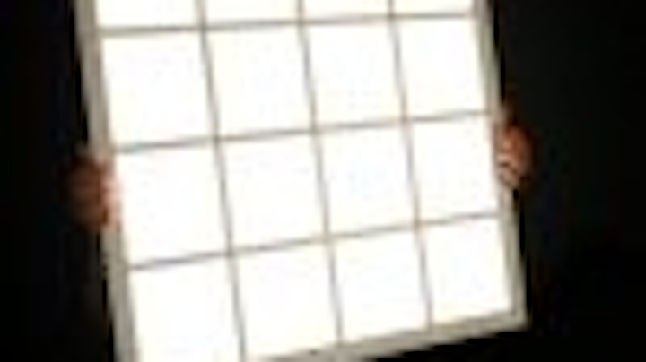 Content Dam Leds En Articles 2004 08 Ge Develops White Organic Leds For Lighting Leftcolumn Article Thumbnailimage File
