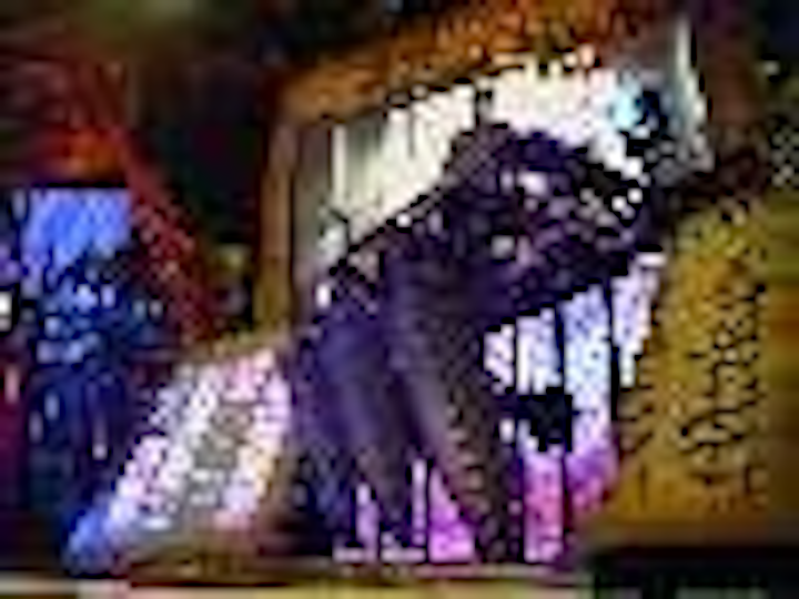 Content Dam Leds En Articles 2004 10 Tiles From Element Labs Provide Backdrop For Mtv Awards Leftcolumn Article Thumbnailimage File