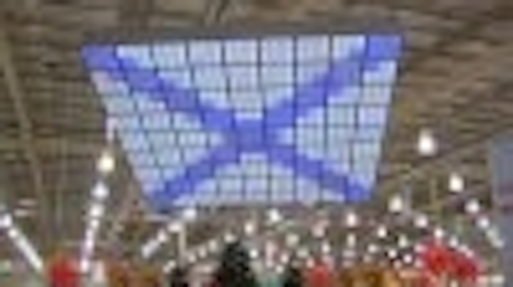 Content Dam Leds En Articles 2005 02 Woolworths Stores Get Traxon Ceiling Displays Leftcolumn Article Thumbnailimage File