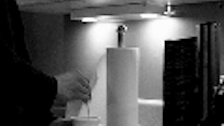 Content Dam Leds En Articles 2005 10 Permlight S Under Cabinet Light Features Cree Xlamp Leds Leftcolumn Article Thumbnailimage File