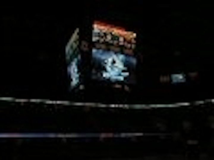 Content Dam Leds En Articles 2006 02 Displays Anc Sports Updates The Q With Led Screens Leftcolumn Article Thumbnailimage File