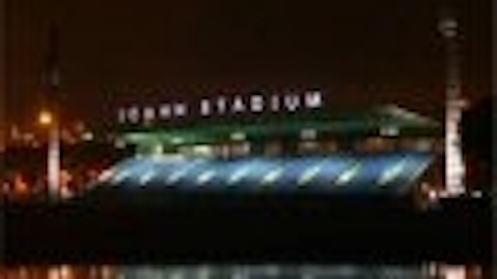 Content Dam Leds En Articles 2006 03 Architectural Icahn Stadium Signage Tryka Light Projects Leftcolumn Article Thumbnailimage File