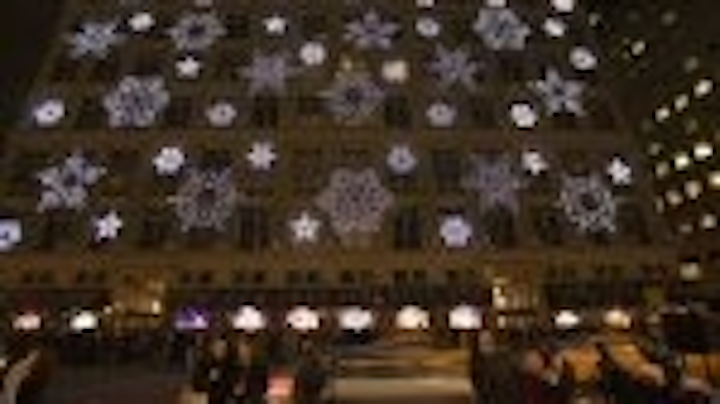 Content Dam Leds En Articles 2006 11 Philips Improves Led Snowflake Efficiency At Saks Leftcolumn Article Thumbnailimage File