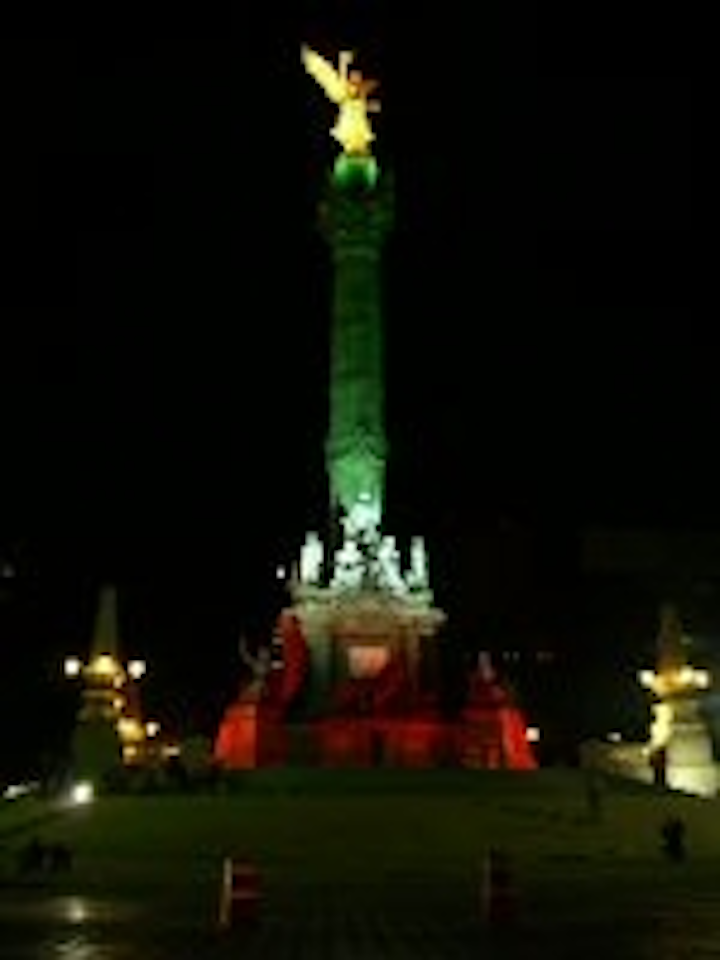 Content Dam Leds En Articles 2006 11 Super Vision Illuminates Mexico City S Angel Leftcolumn Article Thumbnailimage File