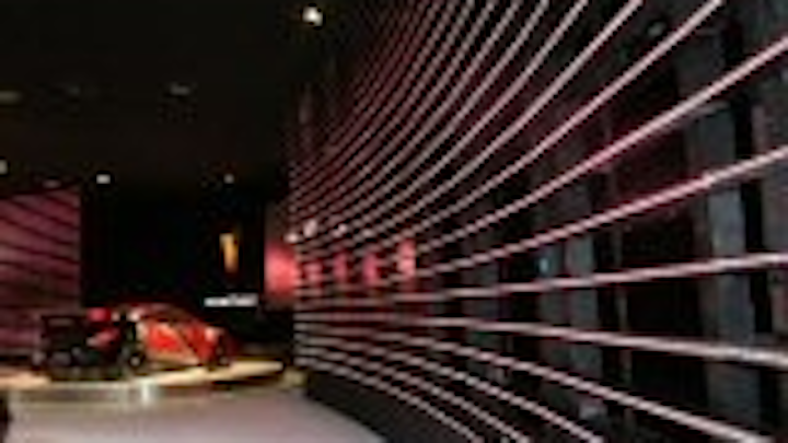 Content Dam Leds En Articles 2007 01 Barco Supplies Miles Of Tiles At 2007 Detroit Auto Show Leftcolumn Article Thumbnailimage File