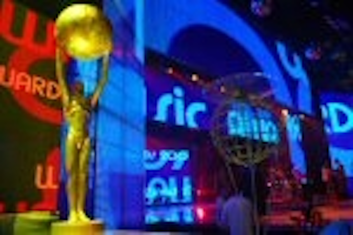 Content Dam Leds En Articles 2007 12 Martin Led Panels Adorn World Music Awards Leftcolumn Article Thumbnailimage File