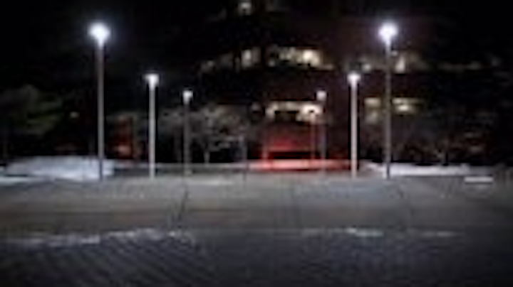 Content Dam Leds En Articles 2008 04 Led Walkway Lighting Evaluated In Doe Report Leftcolumn Article Thumbnailimage File