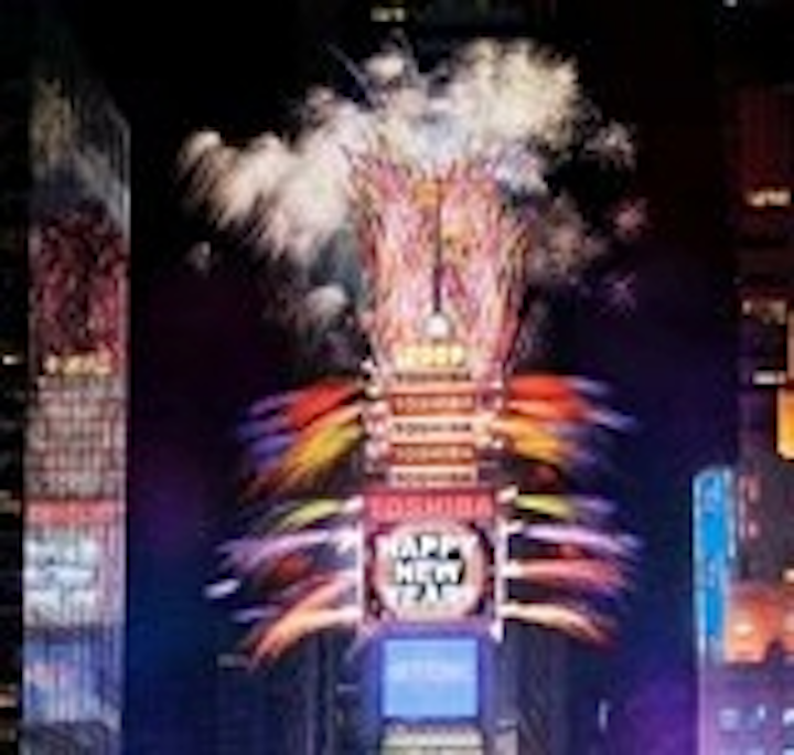 Content Dam Leds En Articles 2009 01 A More Energy Efficient New Year S Eve Ball Rises Again For Good Leftcolumn Article Thumbnailimage File