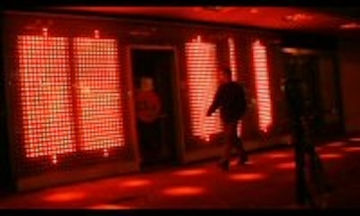 Content Dam Leds En Articles 2009 08 News In Brief Caliper Round 8 Buy America Montreal Led Wall Leftcolumn Article Thumbnailimage File