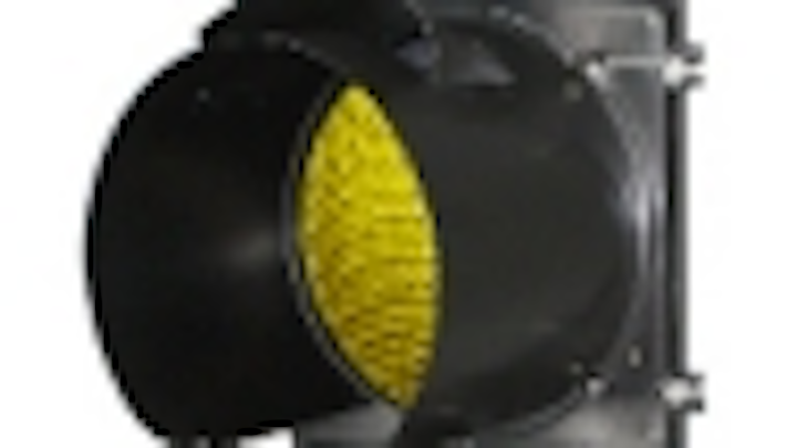 Content Dam Leds En Articles 2010 01 Led Advantages Outweigh Potential Snow Hazards In Traffic Signals Leftcolumn Article Thumbnailimage File