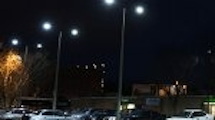 Content Dam Leds En Articles 2010 03 Everlight Led Fixtures Illuminate Boston Parking Lot Leftcolumn Article Thumbnailimage File
