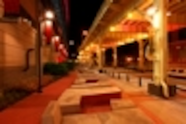 Content Dam Leds En Articles Iif 2012 02 Ge Lamps Bring Amber Color To Historic Kentucky Bridge Leftcolumn Article Thumbnailimage File