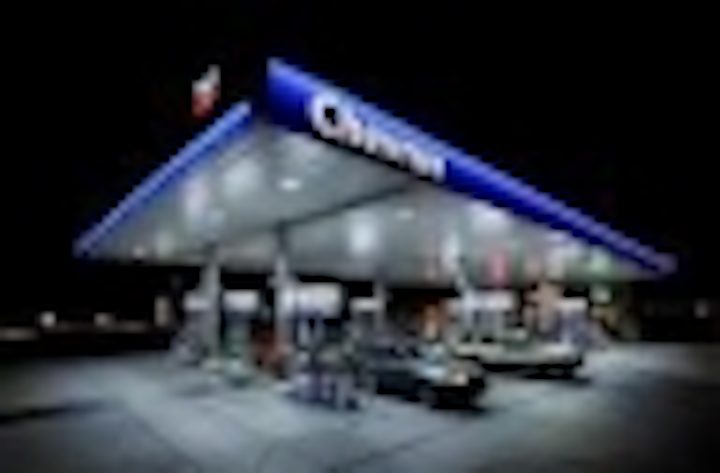 Content Dam Leds En Articles Iif 2012 02 Outdoor Lighting Cree Lights Gas Station And Food Mart Atl Airport To Go Led Leftcolumn Article Thumbnailimage File
