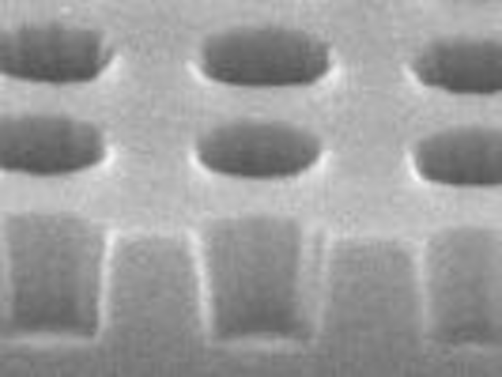 Content Dam Leds En Articles Print Volume 3 Issue 8 Features Photonic Quasicrystals Boost Led Emission Characteristics Leftcolumn Article Thumbnailimage File