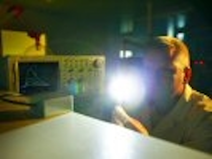 Content Dam Leds En Articles Print Volume 4 Issue 2 Features Supercapacitors Brighten Prospects For Power Led Flash In Camera Phones Leftcolumn Article Thumbnailimage File