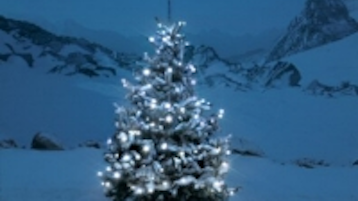 Content Dam Leds En Ugc 2004 12 Dreaming Of A Light Christmas With Osram Led Garlands Leftcolumn Article Thumbnailimage File