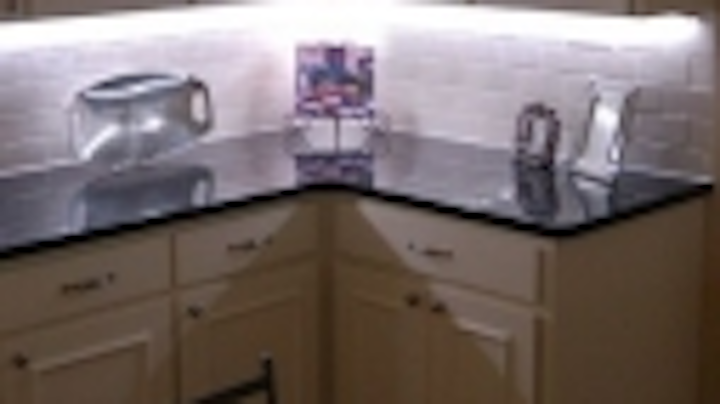 Content Dam Leds En Ugc 2006 09 Agilight Underfx Provides Cost Effective Solution For Interior Lighting Leftcolumn Article Thumbnailimage File