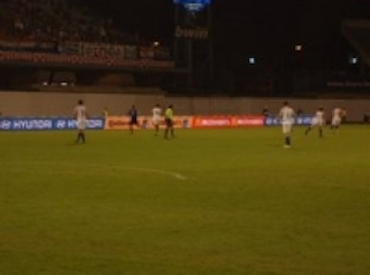 Content Dam Leds En Ugc 2007 04 Lighthouse Screens Sit Pitch Side In Serbia Croatia And Macedonia Leftcolumn Article Thumbnailimage File
