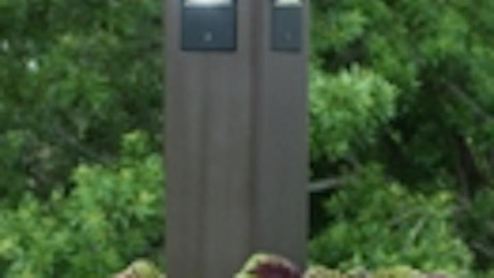 Content Dam Leds En Ugc 2008 01 Chloride Unveils Architectural Led Bollard Leftcolumn Article Thumbnailimage File