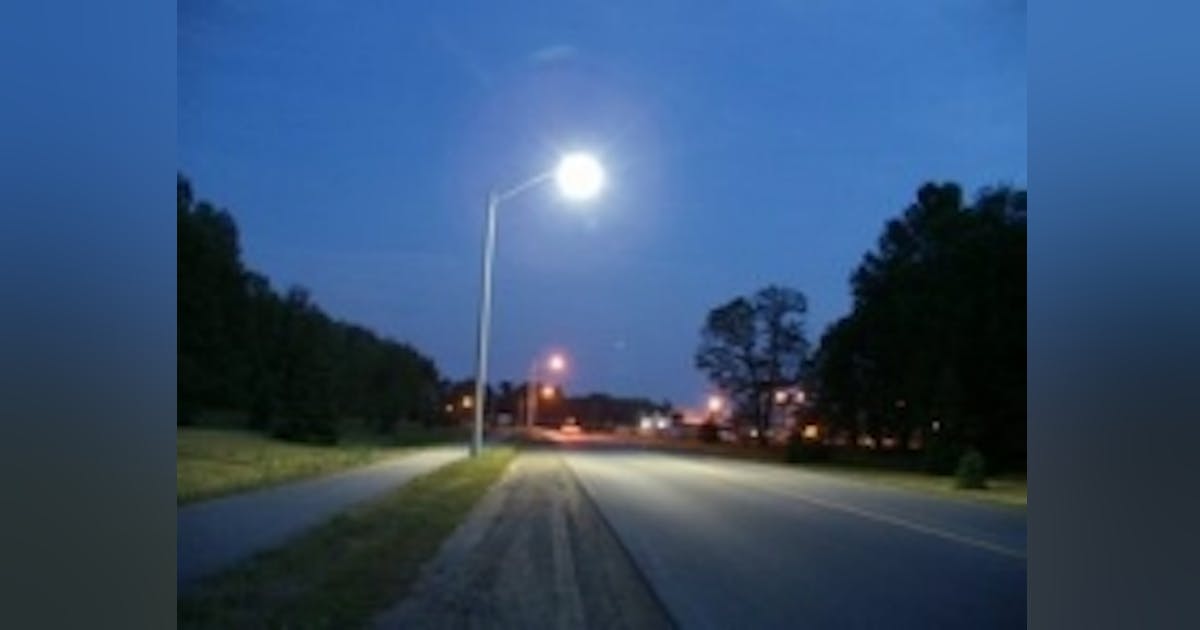 Conventional top street light