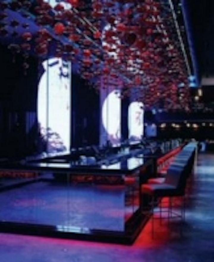 Content Dam Leds En Ugc 2008 07 Andromeda Turns The Light On Beijing Klubb Rouge Opens A New Dimension For Murano Glass Leftcolumn Article Thumbnailimage File