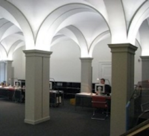 Content Dam Leds En Ugc 2008 07 Anolis Lights Ihk Building In Braunschweig Leftcolumn Article Thumbnailimage File