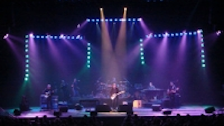 Content Dam Leds En Ugc 2008 11 Jackson Browne Tours Green With Leds From Elation And American Dj Leftcolumn Article Thumbnailimage File