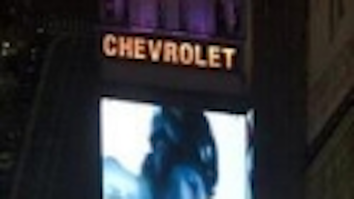 Content Dam Leds En Ugc 2008 12 Articulight Helps To Light Up Chevy Icon Times Square Billboard Leftcolumn Article Thumbnailimage File
