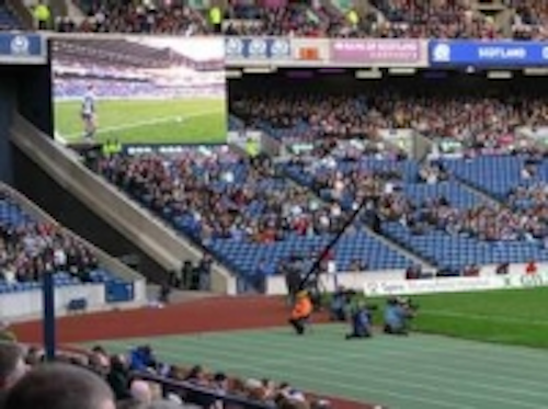 Content Dam Leds En Ugc 2008 12 Edinburgh S Murrayfield Stadium Alive With Huge Adi Led Installation Leftcolumn Article Thumbnailimage File