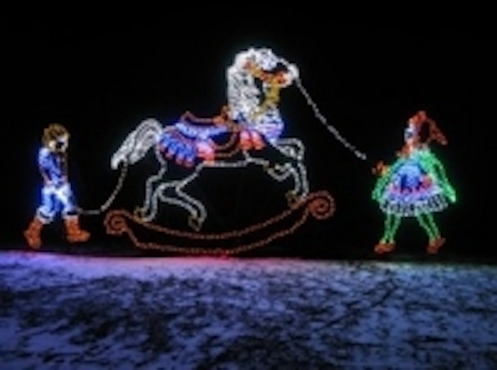 Content Dam Leds En Ugc 2008 12 Large Holiday Light Show Starts Converting Winter Festival To Leds Leftcolumn Article Thumbnailimage File