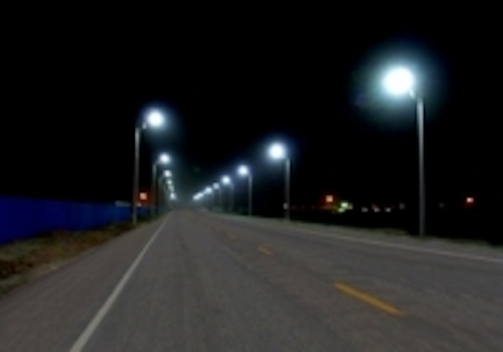 Content Dam Leds En Ugc 2009 03 Everlight Sl Dolphin Street Light Brighter Light While Saving Energy Leftcolumn Article Thumbnailimage File