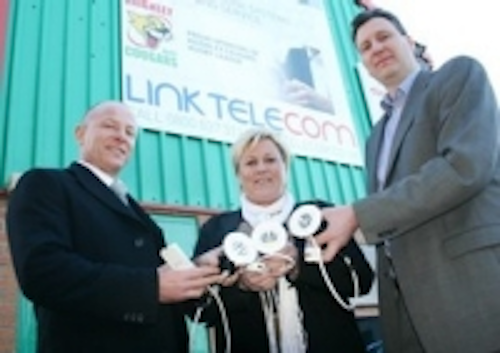 Content Dam Leds En Ugc 2009 03 Htl Teams Up With Cougars Rugby League Club On Uk Flagship Research Project Leftcolumn Article Thumbnailimage File