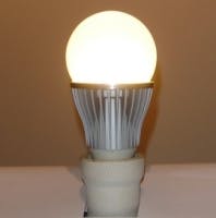 Content Dam Leds En Ugc 2009 05 Philips Lighting Unveils 600 Lumen Dimmable A Shape Led Bulb For Incandescent Replacement Leftcolumn Article Thumbnailimage File