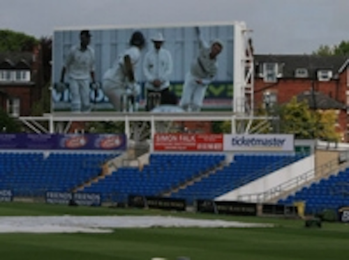 Content Dam Leds En Ugc 2009 07 Displayled Installs Cricket S Largest Permanent Led Video Screen Leftcolumn Article Thumbnailimage File