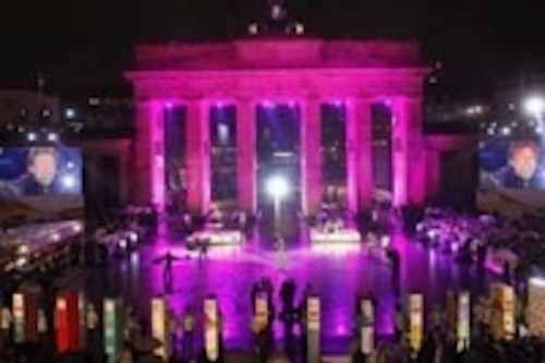 Content Dam Leds En Ugc 2009 12 Lighthouse Screens Relay Berlin S Fall Of The Wall Celebrations Leftcolumn Article Thumbnailimage File