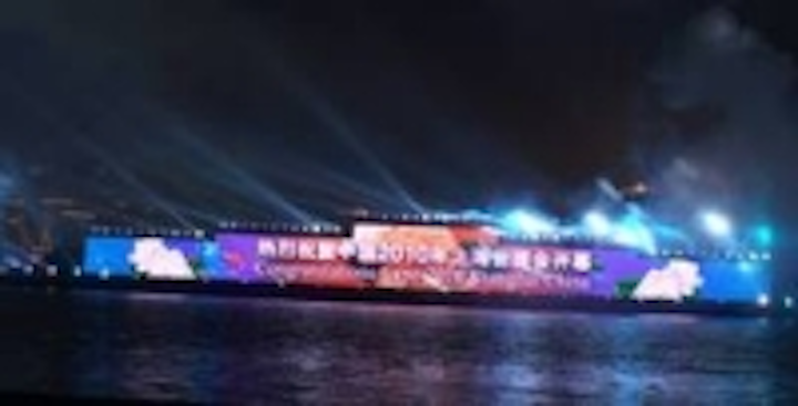 Content Dam Leds En Ugc 2010 08 Retop Installs 9 500 Square Meter Led Screen At The 2010 World Expo Leftcolumn Article Thumbnailimage File